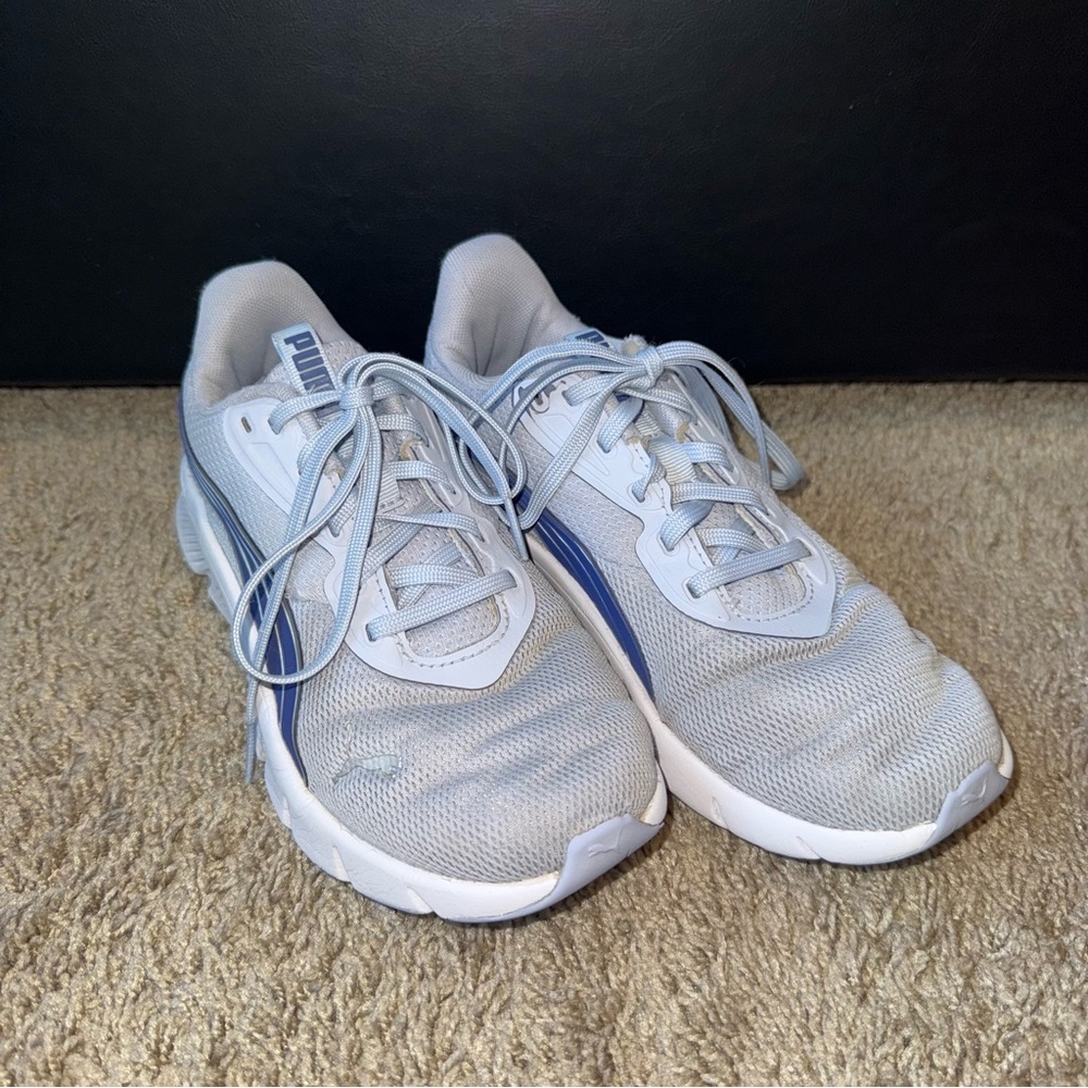 Periwinkle Women’s Puma Sneaker